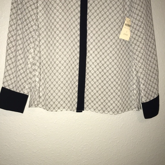 Chiffon Florette Shirt - Picture 4 of 5